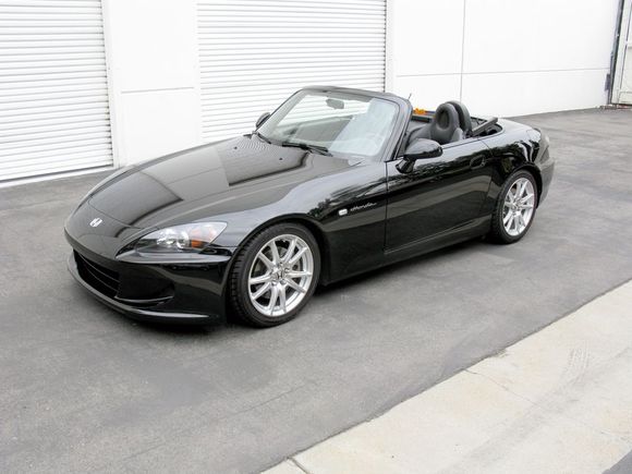 front3_4hightopdown.jpg