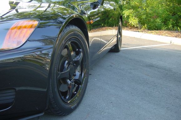 blk_wheels_lf.side.JPG