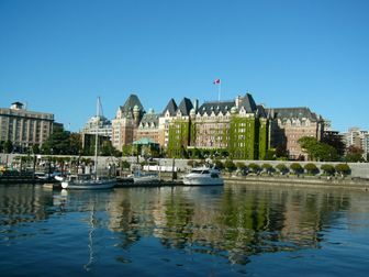 IH - Boats in harbor.jpg