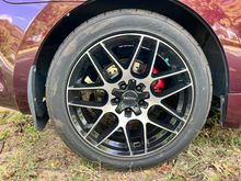 New Motiv wheels, Tein Basic coilovers, new slotted/drilled disk brakes all around, K&N airfilter and recent 4 wheel alignment.