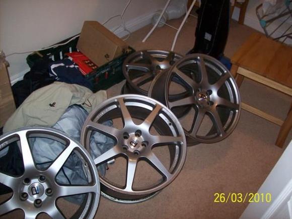 prodrive 001 wr 1 , will they fit 02 bug , there from 03 car ?