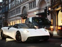 White Huayra in London.