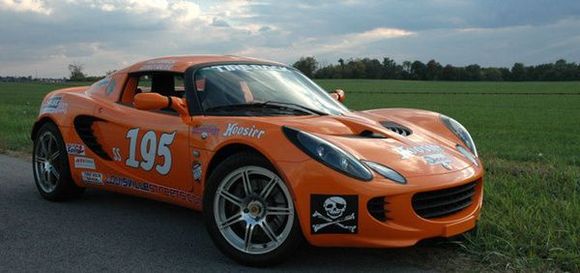 Lotus Elise &amp; Exige with QuickSilver Exhausts fitted (1)