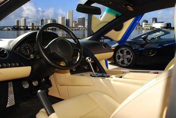 lambo Skyline