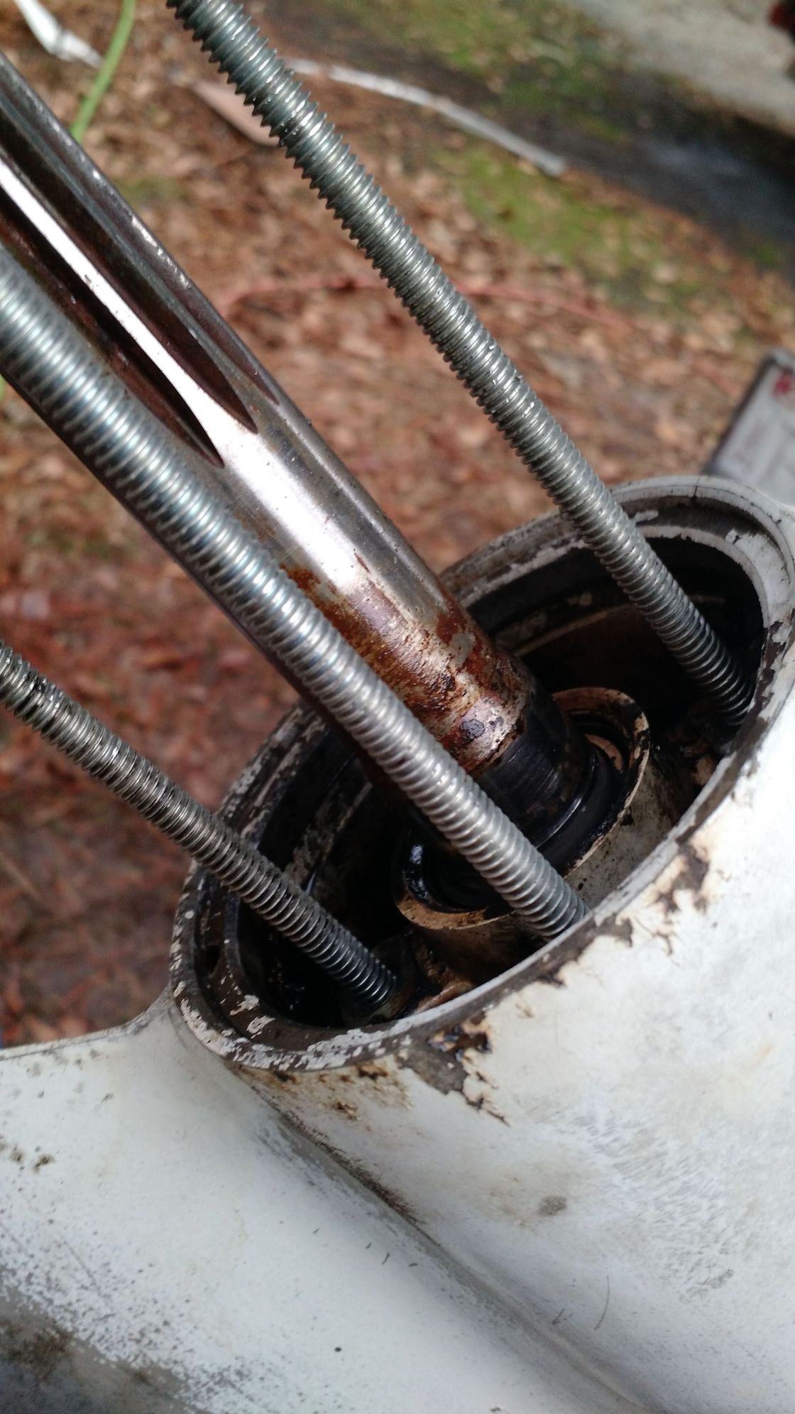 Johnson bearing carrier removal The Hull Truth Boating and Fishing