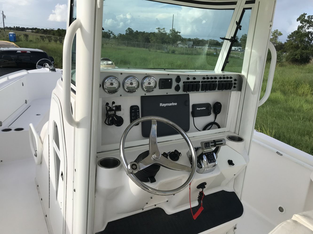 Everglades 290 With a trolling motor? - The Hull Truth - Boating and  Fishing Forum