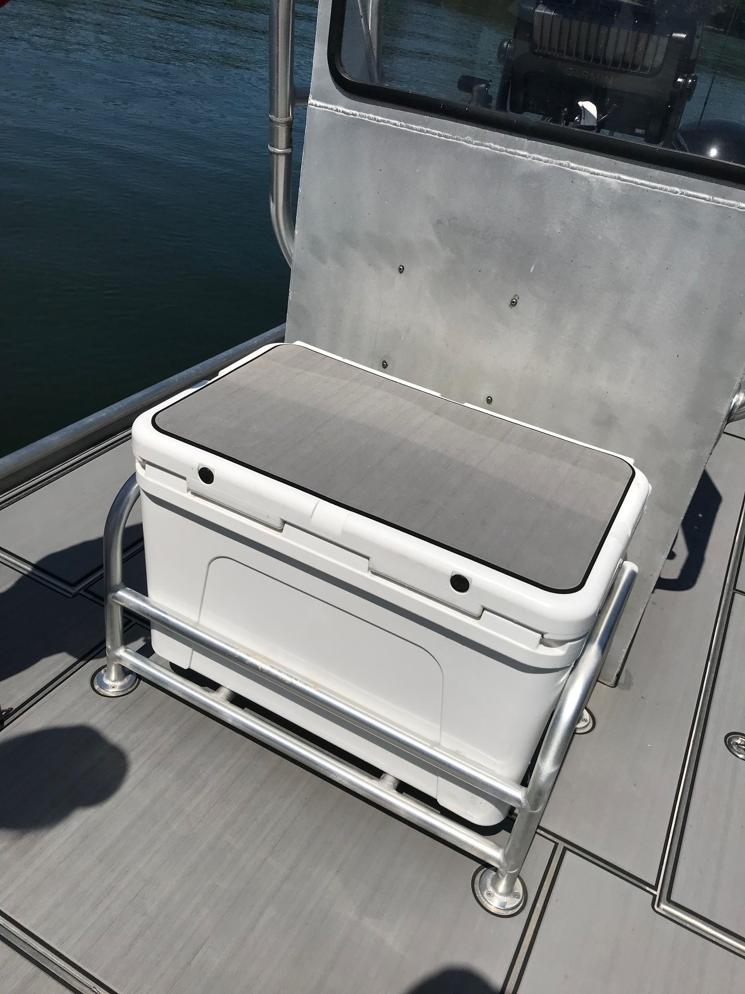 Scandy White Boats For Sale - 7yglscj