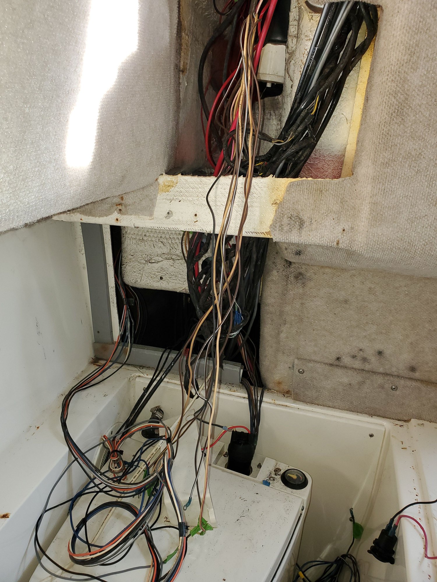 World Cat 266SC wiring help. The Hull Truth Boating and Fishing Forum
