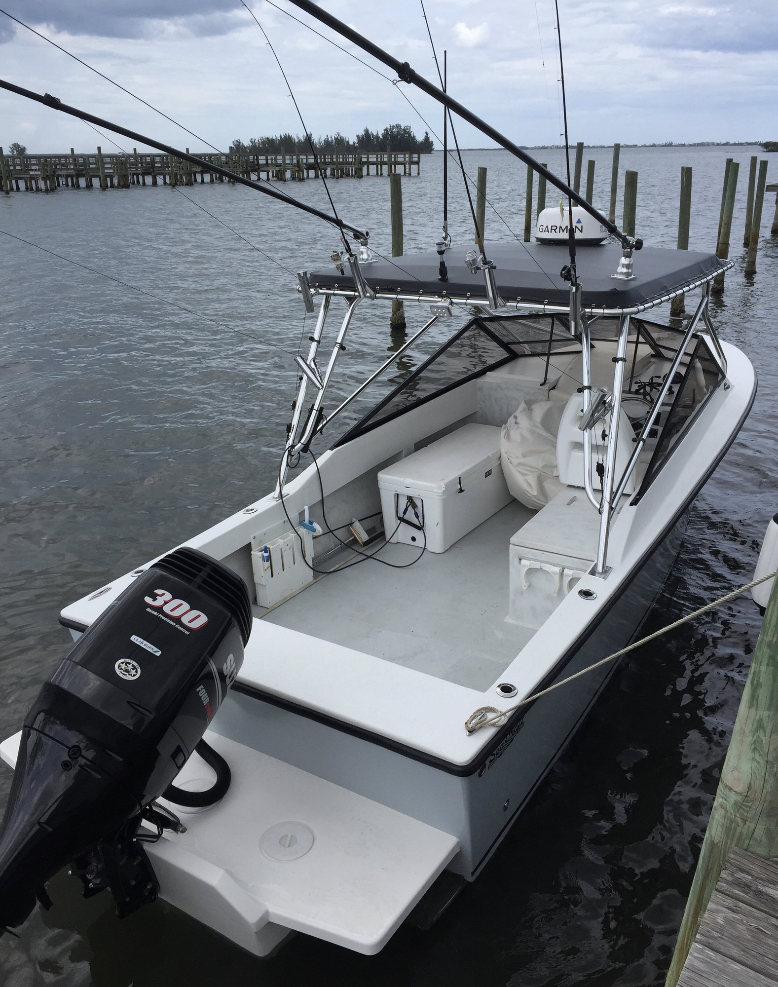 Best outboard hull type for drift fishing - The Hull Truth - Boating and  Fishing Forum