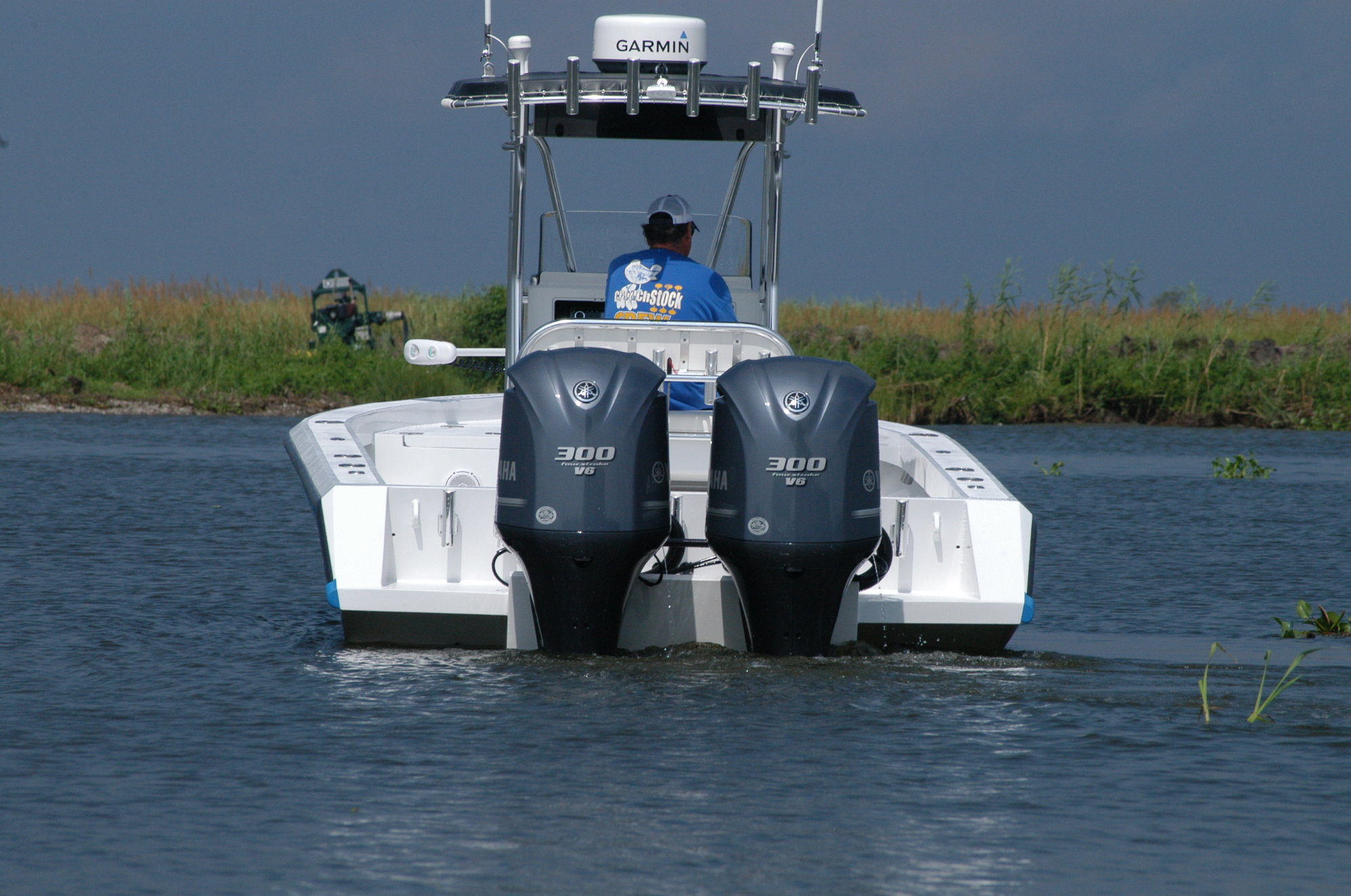 Aluminum vs Fiberglass Boats: Pros & Cons