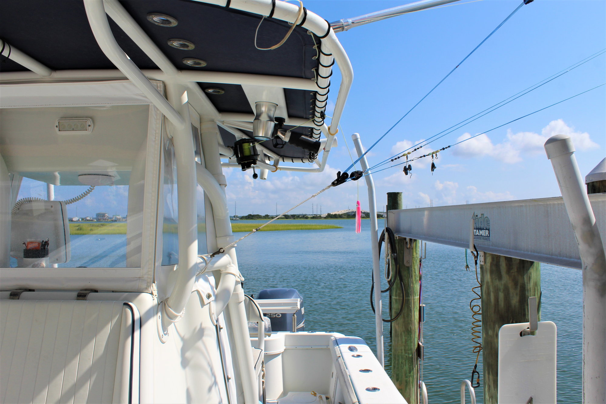 Outriggers with T-Top Anchor point? - The Hull Truth - Boating and