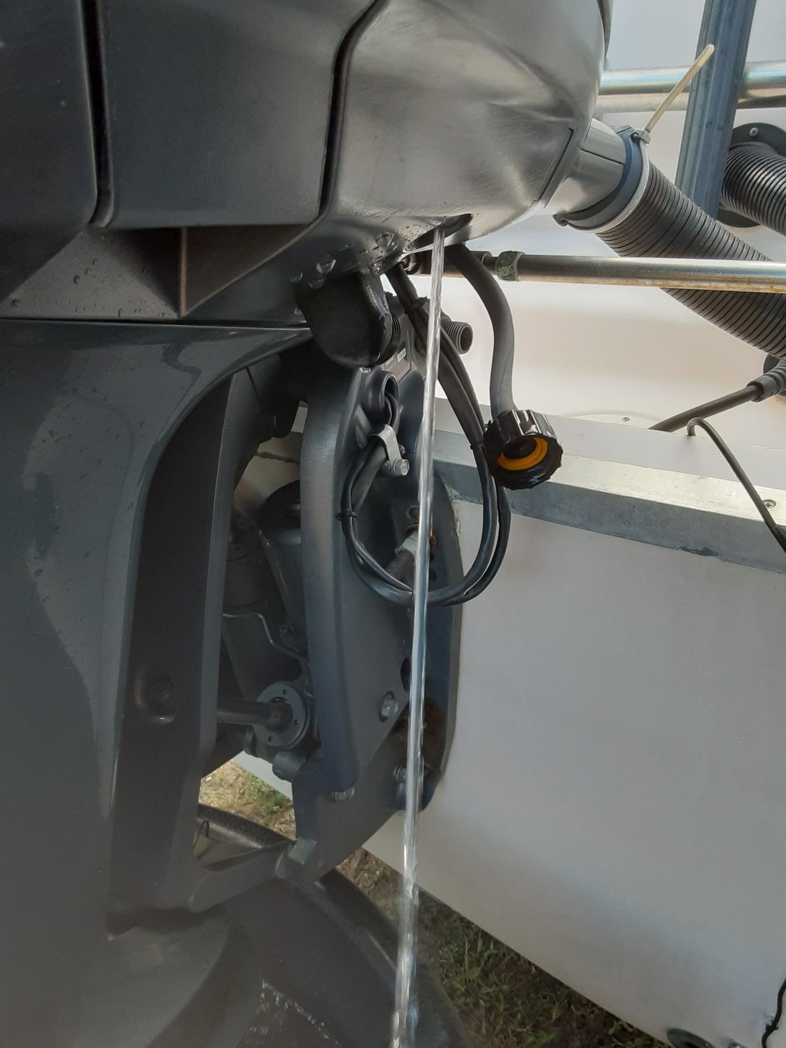 Yamaha f250 flush port Page 2 The Hull Truth Boating and Fishing