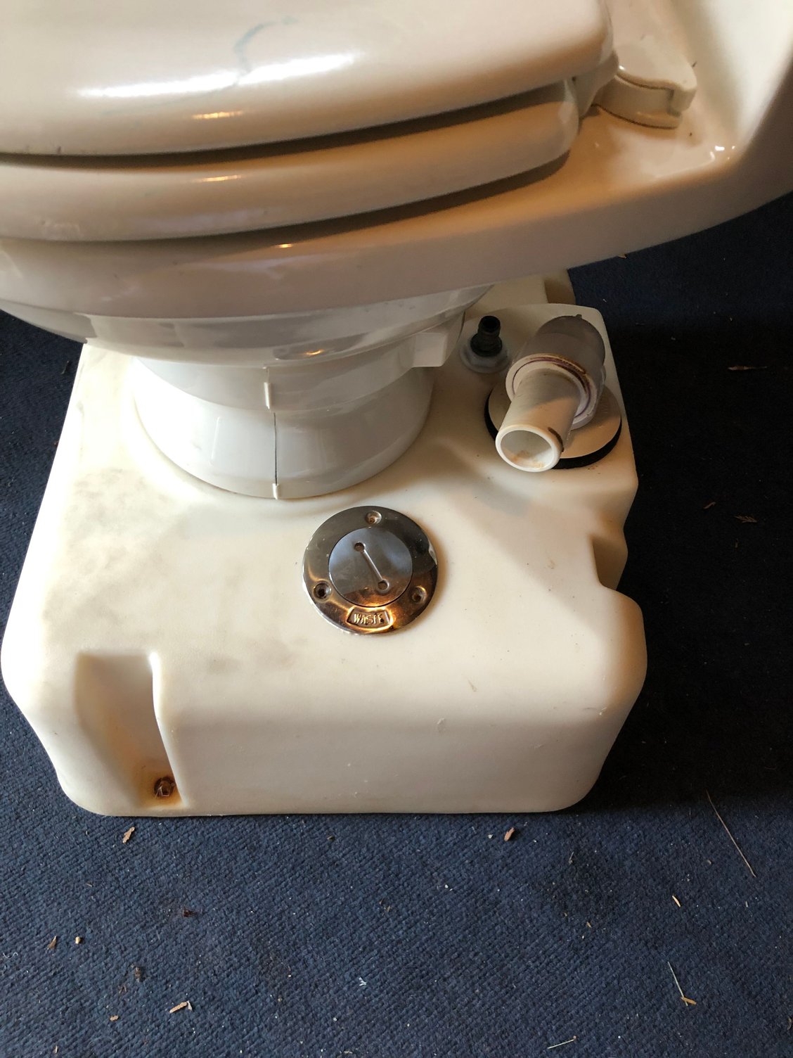 Marine head with holding tank The Hull Truth Boating and Fishing Forum