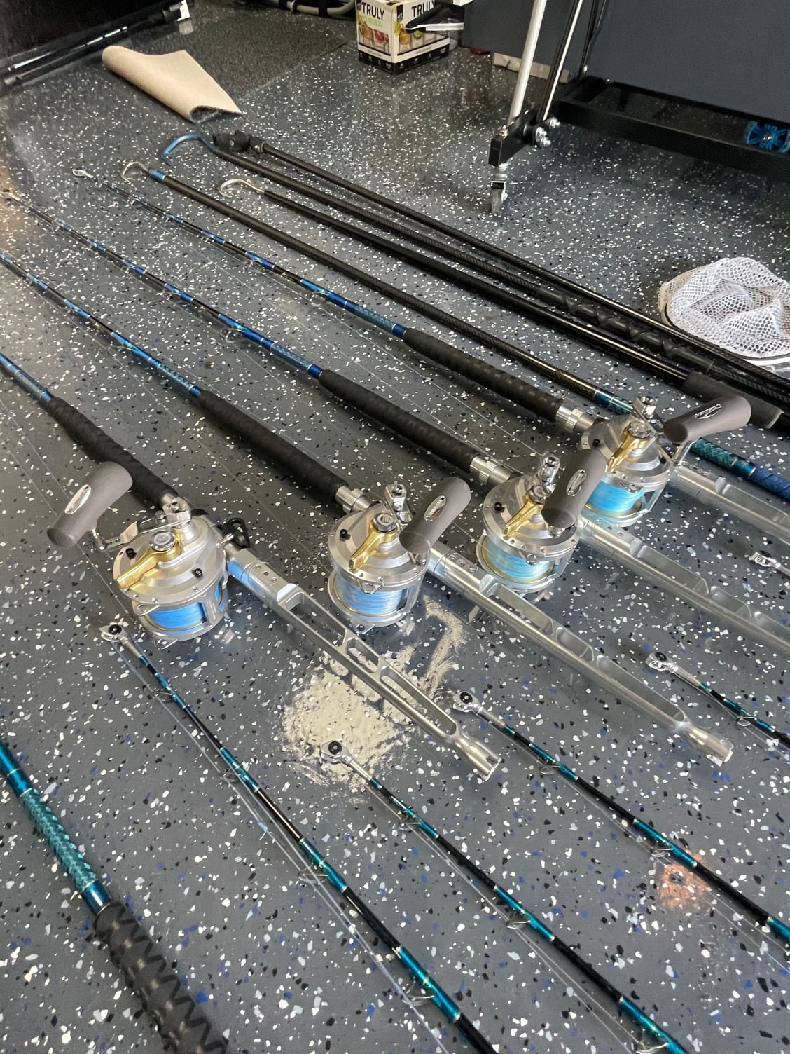 Connley Platinum Series Rods. Shimano Talica Reels Saragosa Gaffs Boat Set  SOLD - The Hull Truth - Boating and Fishing Forum