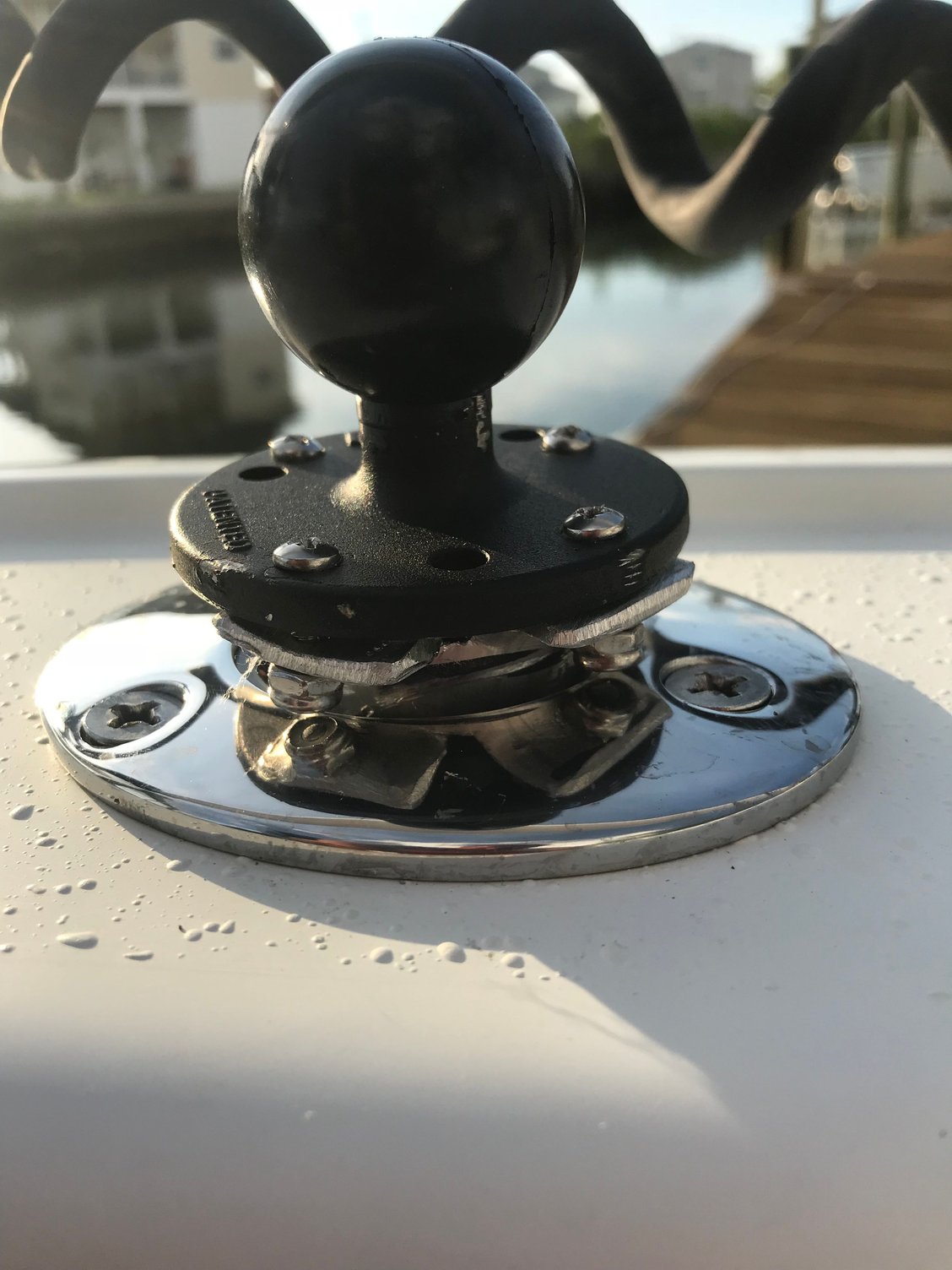 Trolling motor shaft support. No drill option. The Hull Truth