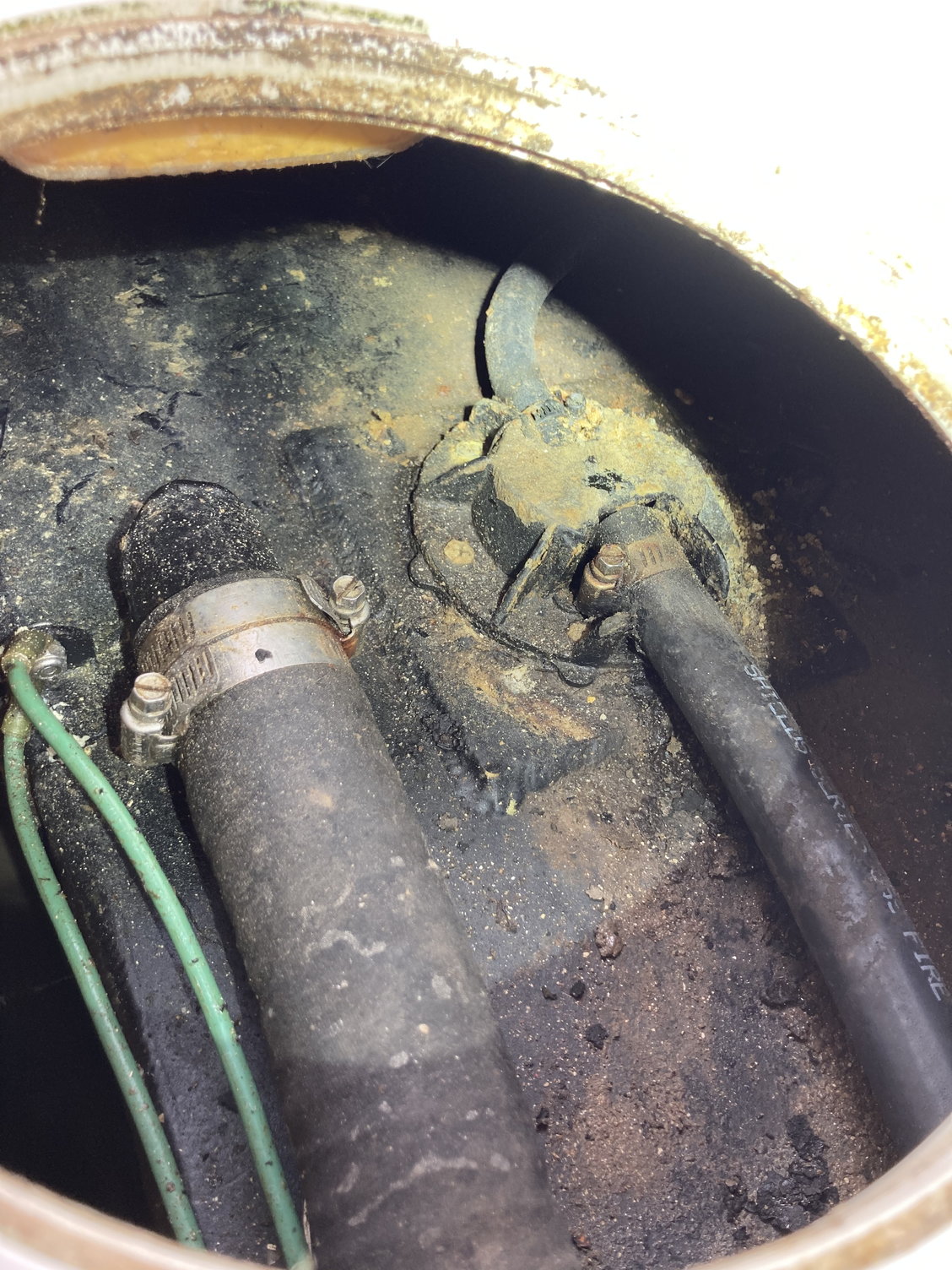 Anti siphon valve question [issue with gas tank] - The Hull Truth - Boating  and Fishing Forum