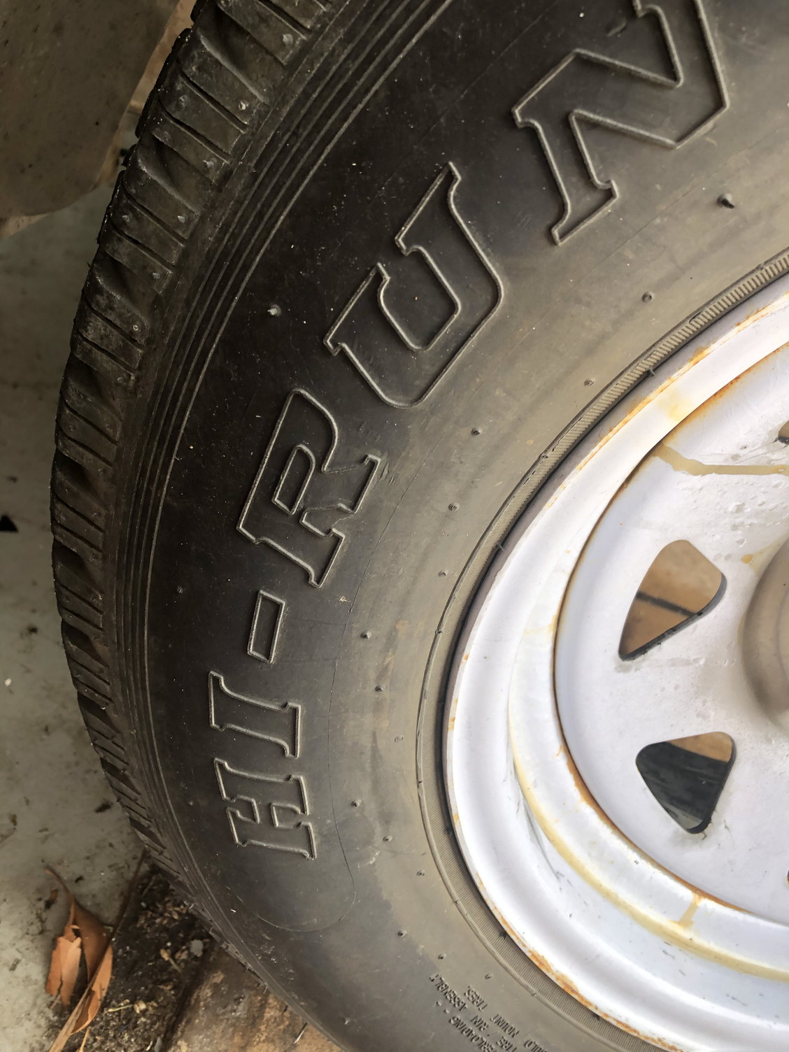 Trailer tire wear? - The Hull Truth - Boating and Fishing Forum