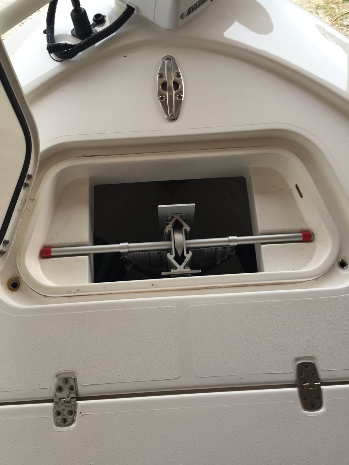 Contender 25 bay anchor locker - The Hull Truth - Boating and Fishing Forum