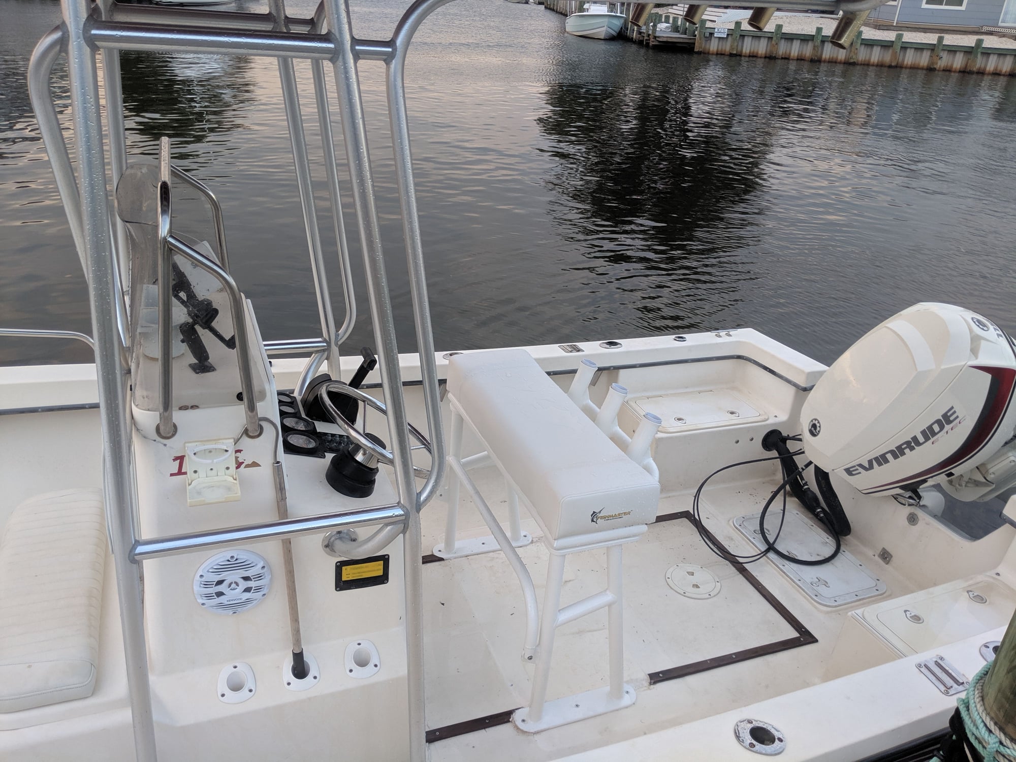  Fishmaster Original Leaning Post for Center Console