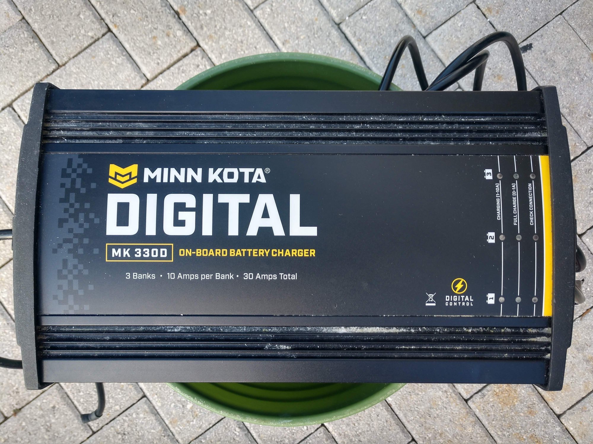 Minn Kota MK 330D 30 amp 3 Bank Charger The Hull Truth Boating and
