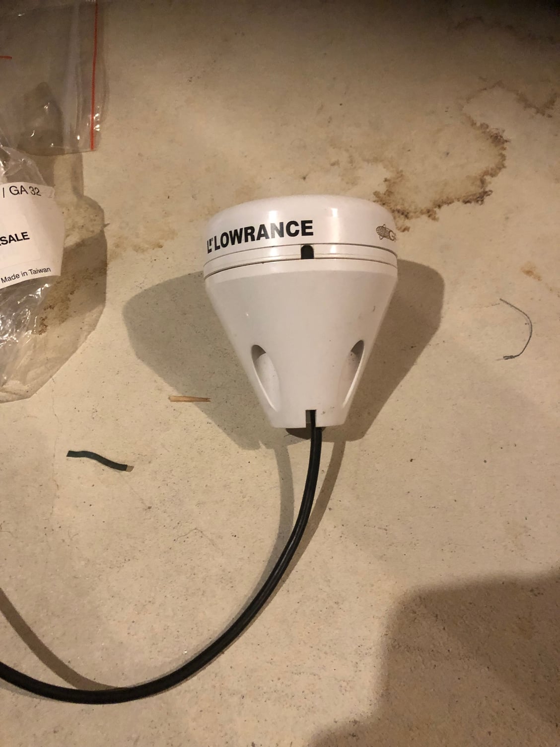 Lowrance LGC2000 GPS Antenna - The Hull Truth - Boating and Fishing Forum
