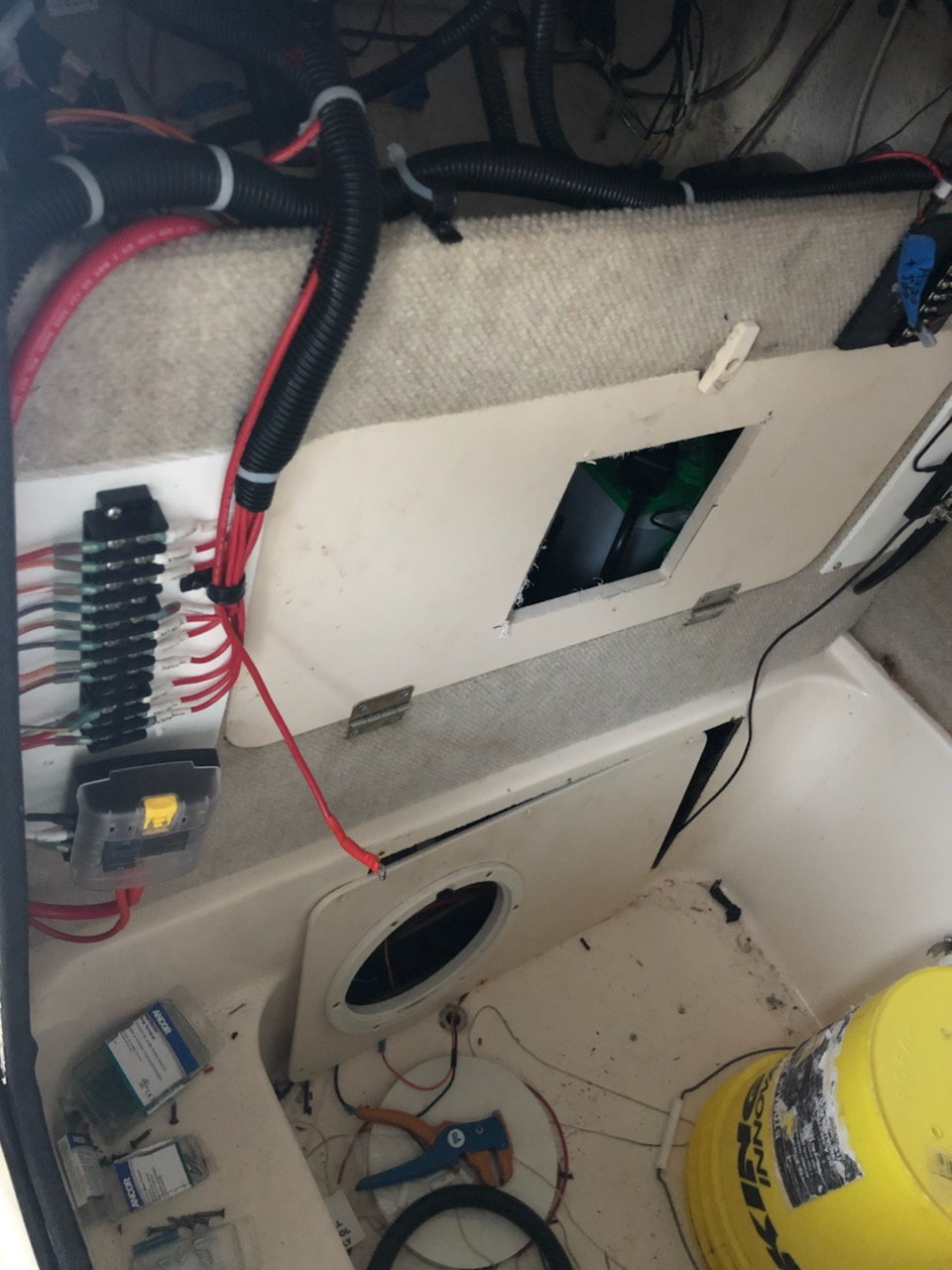 Show me your Wiring Instalation Pics - Page 5 - The Hull Truth