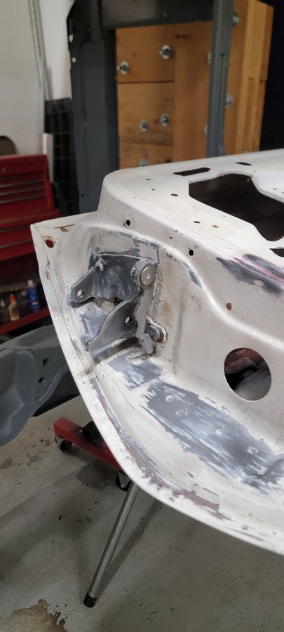 Initial sanding of hinges