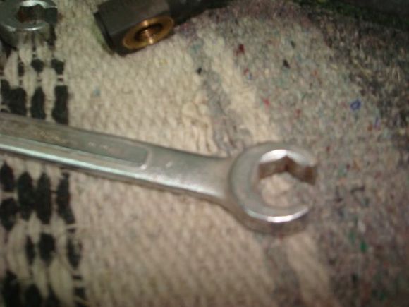 Line wrenches keep you from stripping out the tube nuts.


.