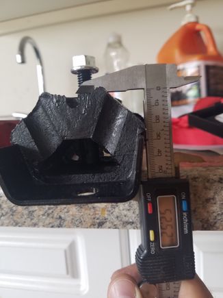 Rubber mount = 52.5mm
