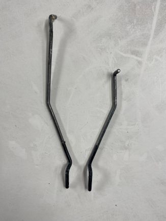 Here is a comparison of the actuator rods. The left one is the original and the the right one was modified. A reminder, they are mirrored, so the upper 90* is opposite.