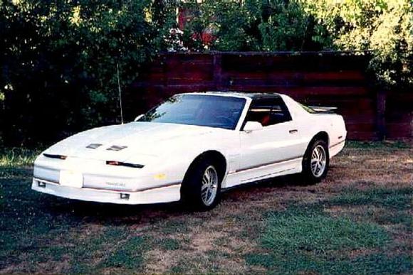 I bought it in march of 87 its an 86 mine didn't have t tops but everything else was the same