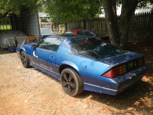 Tossed a set of 17 inch GTO wheels on it so I could move it around.
