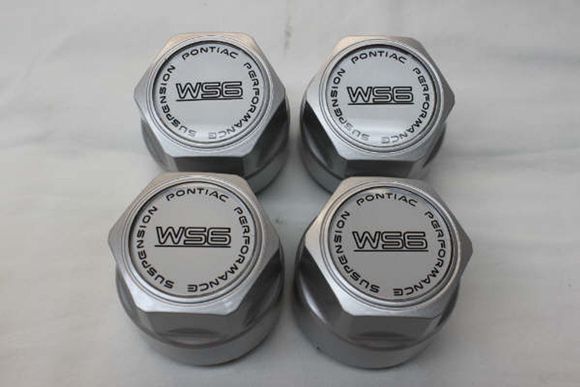 87-92 WS6 NEW SILVER WITH SILVER MEDALLION WHEEL CENTER CAPS. SKU: CM615SET