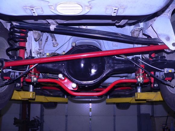 Ford 9" with oem GM disc brakes and mounting brackets off of the original GM rear end.