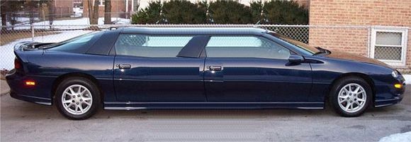 2001Z28 Limo1