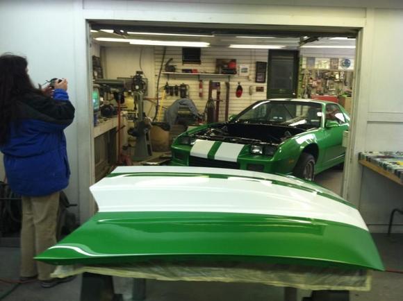 There is "ghost" lettering that says 632 on the cowl just cant see it in pictures