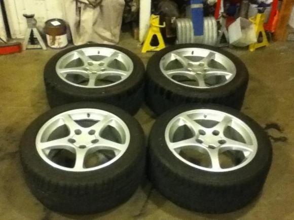 Y2K Wheels, 18x9.5 rear, 17x8 front.