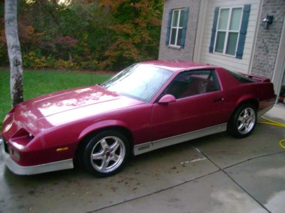 Low light   water   cheaper camera = decent looking camaro.