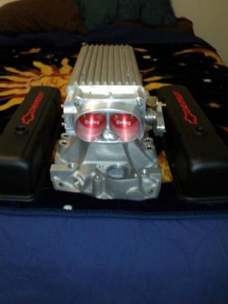 Holley Stealth Ram ,58mm Tb, Black high rise Chev Valve covers to allow for 1.6-1 Roller Rockers.