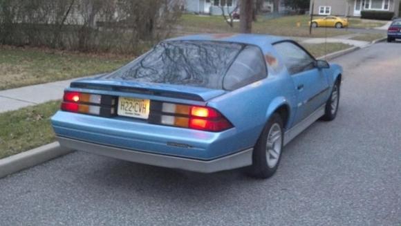 i love the ass on these cars