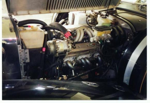 EngineFuelinjected left