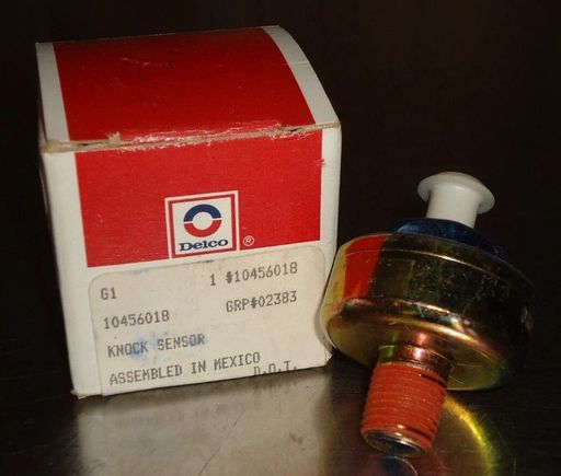 GM Delco Knock Sensor 10456018