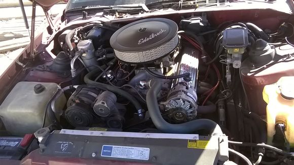 350 HO, vortec heads, Edelbrock carb