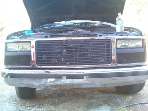 truck grille mounted