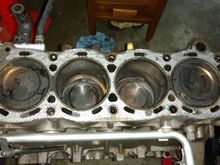 Look normal for 6000 mile pistons?