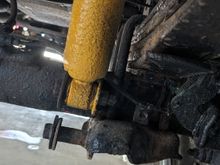 Interesting that there are two sets of shock absorber mounts on each side of rear axle. Could be to accommodate different lifts/travel?