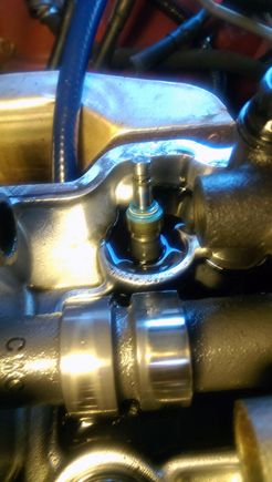 new Stock seals in place and seated......