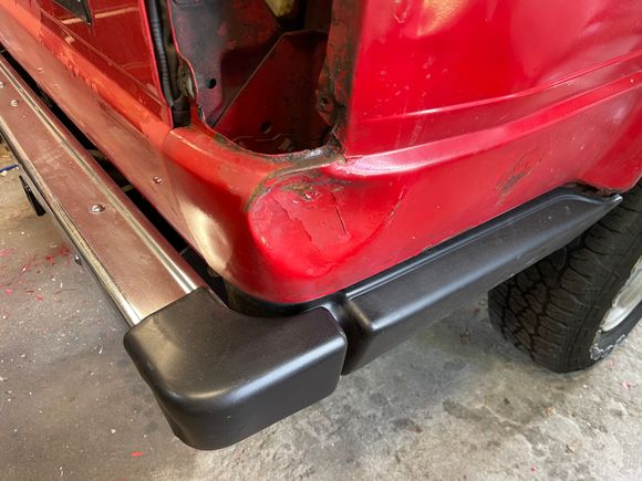 There is even oil goo inside the tail light cavity!