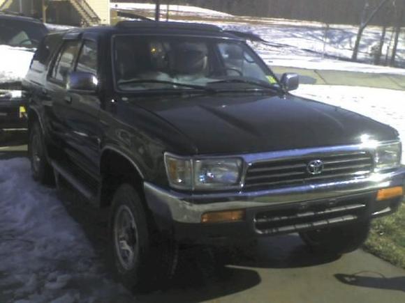 the whole front's been reconstructed
-new hood
-new right side panel
-new bumper, grill and lights