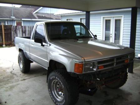 It's just beging for a beefy front bumper.